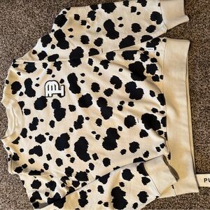Black and White Patterned Sweatshirt
